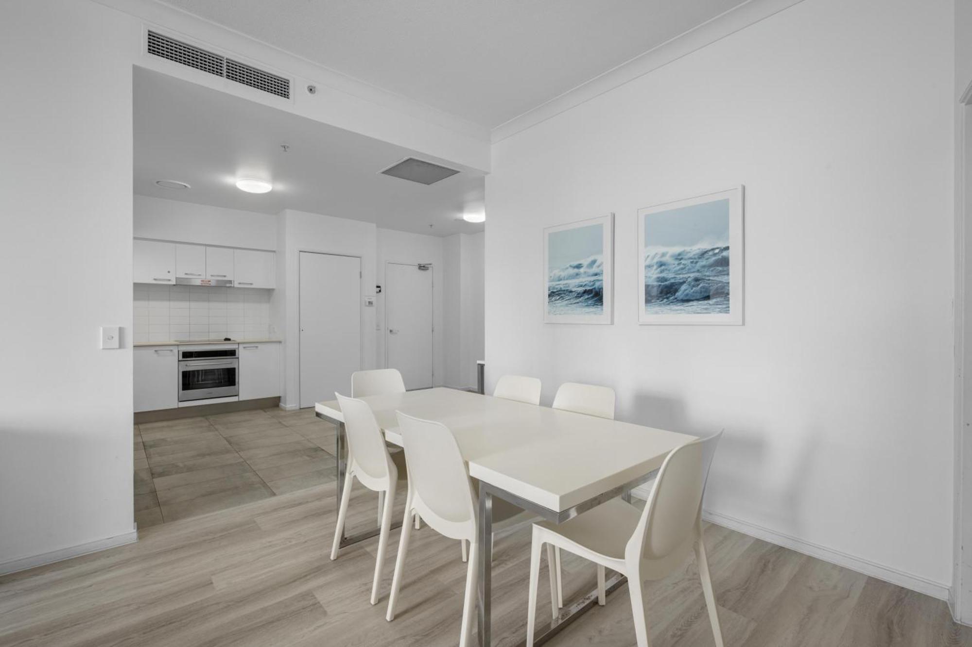 Towers Of Chevron - Private Apartments Гоулд Коуст Екстериор снимка