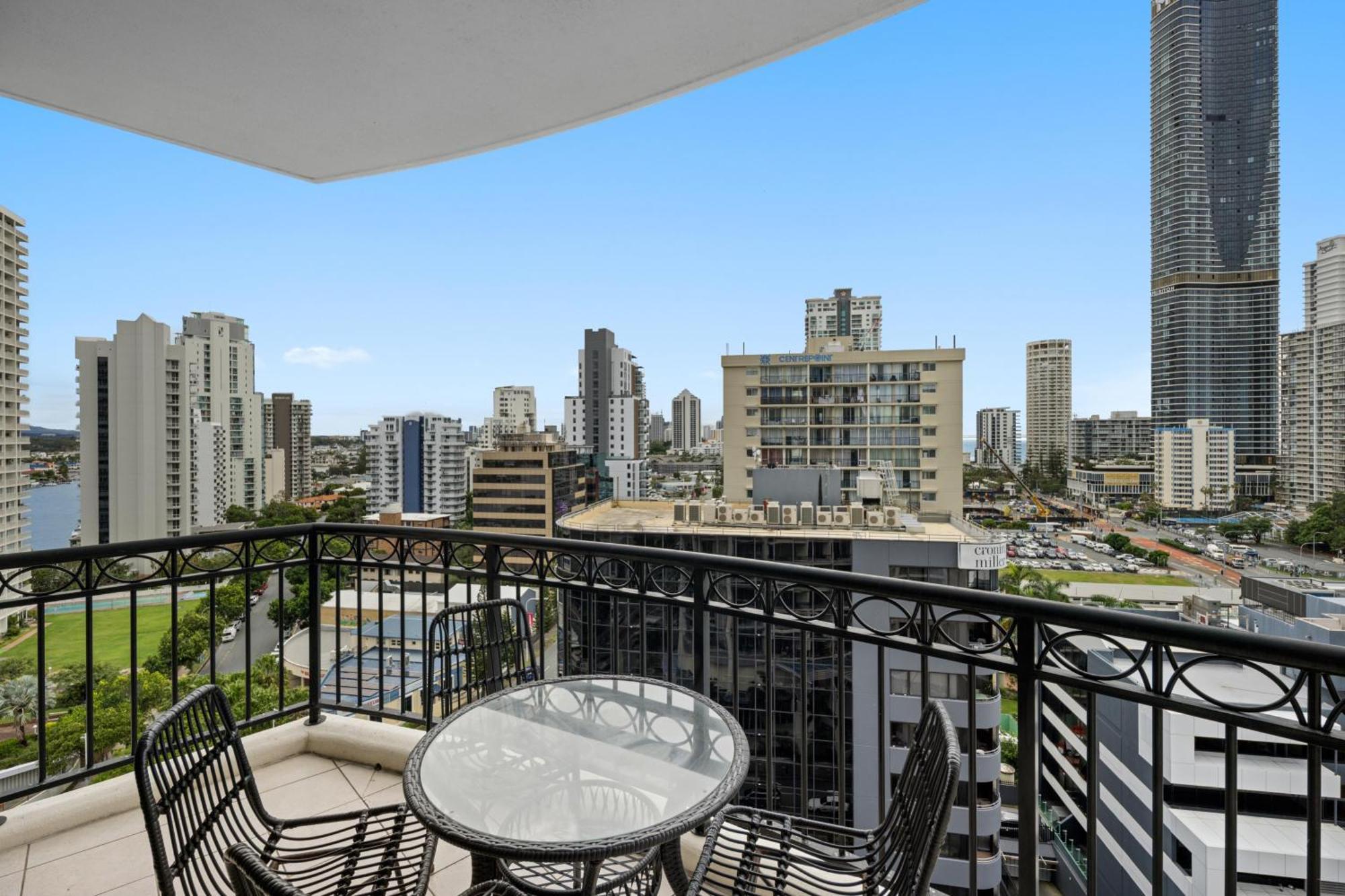 Towers Of Chevron - Private Apartments Гоулд Коуст Екстериор снимка